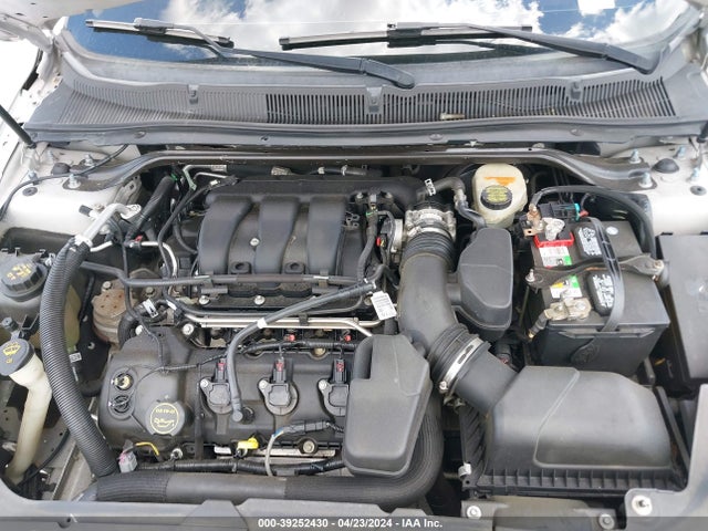 Ford Taurus Limited 2016 1FAHP2F82GG132644 Image 10