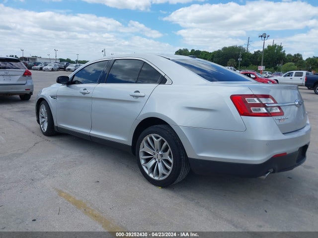 Ford Taurus Limited 2016 1FAHP2F82GG132644 Image 3