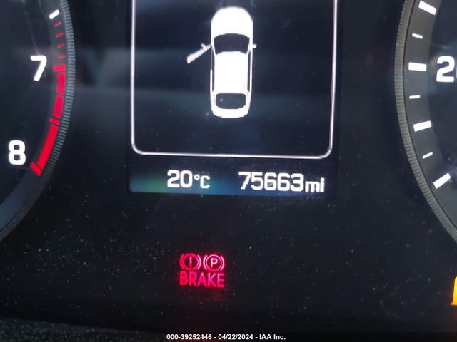 Hyundai SONATA ECO 2015 5NPE24AA1FH145588 Image 11