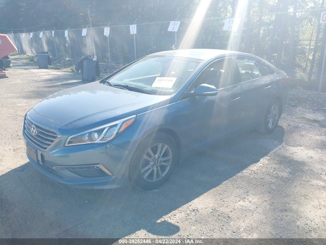 Hyundai SONATA ECO 2015 5NPE24AA1FH145588 Image 2