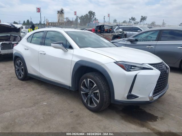 Auction sale of the 2021 Lexus Ux 200, vin: JTHX3JBH5M2041960, lot number: 39252464