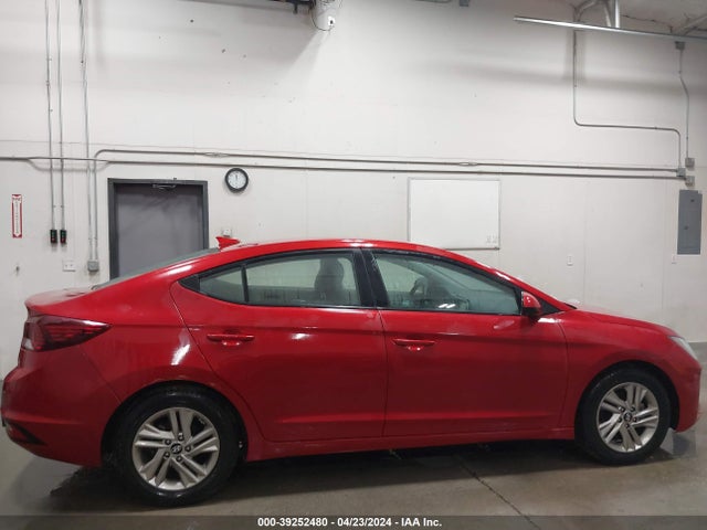 Hyundai ELANTRA SEL 2019 5NPD84LF4KH433876 Image 13