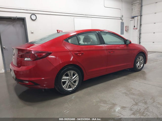 Hyundai ELANTRA SEL 2019 5NPD84LF4KH433876 Image 4
