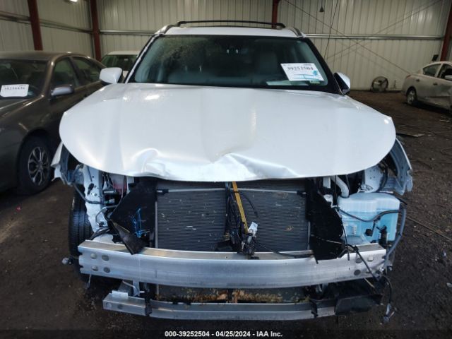 5TDFZRBH0NS195044 Toyota Highlander Platinum