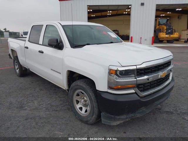 2018 1GCPCNEC7JF241431 main image
