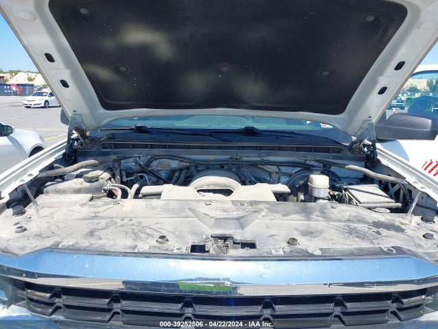 Chevrolet Silverado 1500 Wt 2018 1GCPCNEC7JF241431 Image 10
