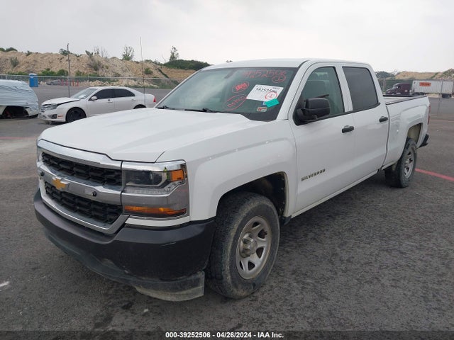 Chevrolet Silverado 1500 Wt 2018 1GCPCNEC7JF241431 Image 2
