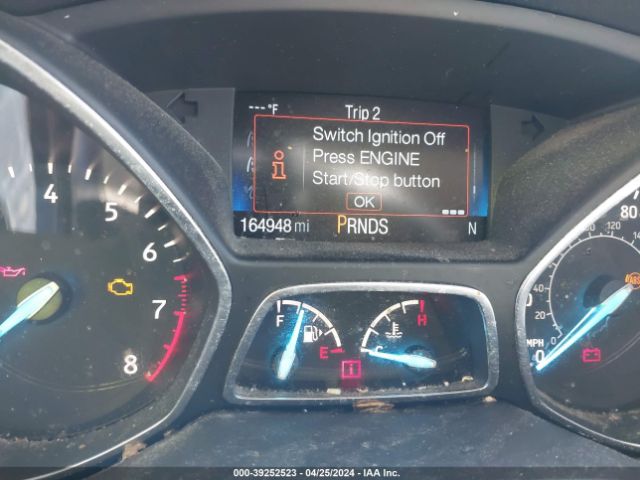 1FMCU9GD6KUA27807 Ford ESCAPE SE