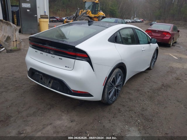 Toyota Prius Limited Awd-e 2024 JTDADABUXR3010898 Image 4