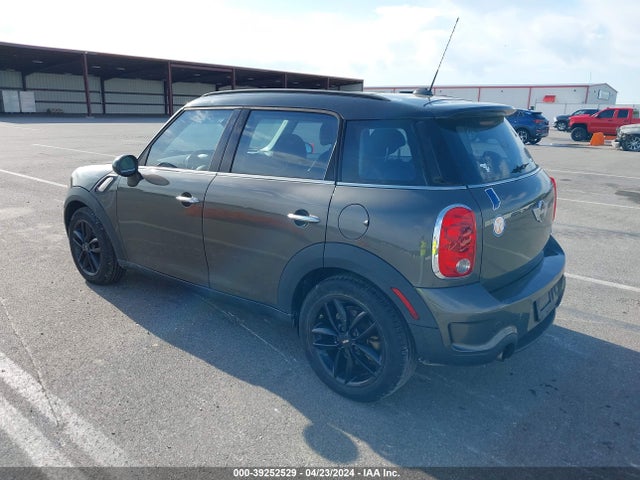2011 MINI COOPER S COUNTRYMAN WMWZC3C52BWL79751 Photo 2