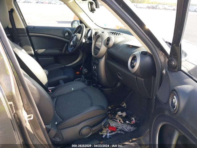 2011 MINI COOPER S COUNTRYMAN WMWZC3C52BWL79751 Photo 4