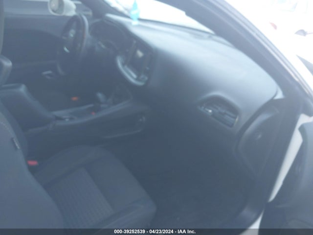 Dodge Challenger Sxt 2019 2C3CDZAG3KH566769 Image 5