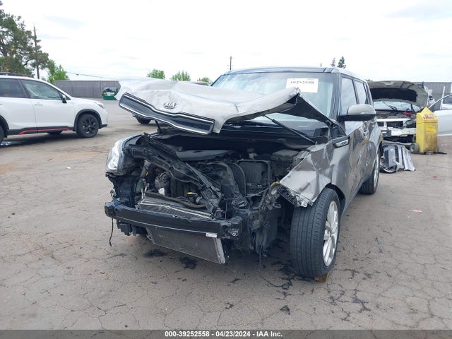 KIA SOUL + 2018 KNDJP3A52J7602032 Image 6