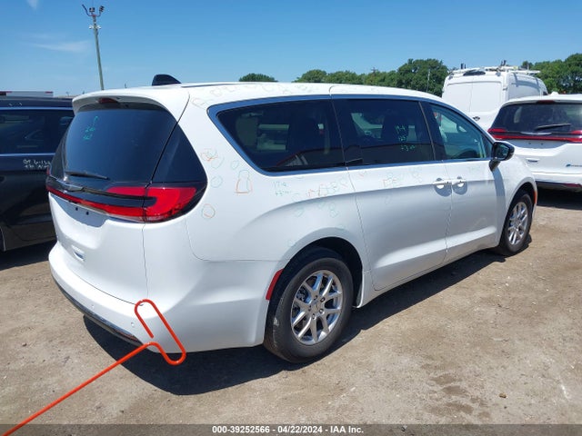 Chrysler Pacifica Touring L 2024 2C4RC1BG5RR120121 Image 4