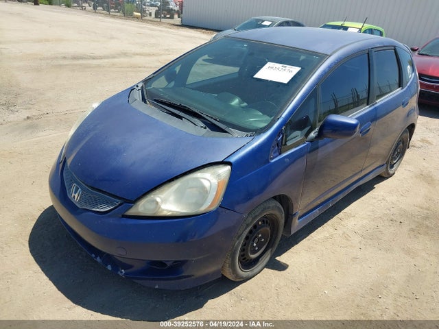 2011 Honda Fit Sport მანქანა იყიდება აუქციონზე, vin: JHMGE8H5XBC012347, აუქციონის ნომერი: 39252576