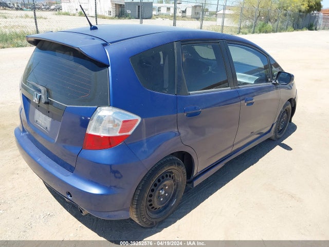 2011 Honda Fit Sport მანქანა იყიდება აუქციონზე, vin: JHMGE8H5XBC012347, აუქციონის ნომერი: 39252576
