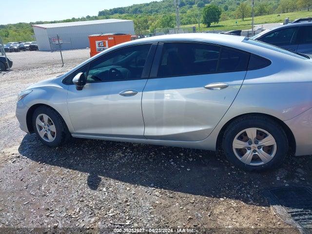 Chevrolet Cruze Ls Auto 2018 1G1BC5SM5J7163970 Image 14