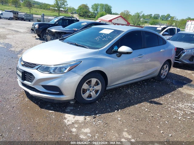 Chevrolet Cruze Ls Auto 2018 1G1BC5SM5J7163970 Image 2