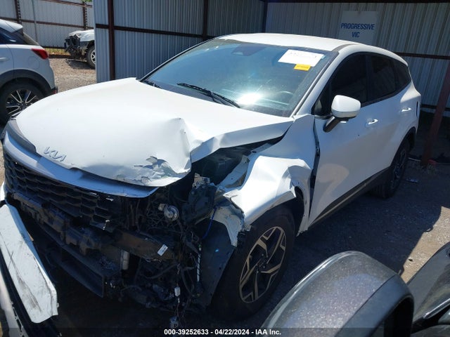 KIA Sportage Lx 2023 KNDPU3AF0P7034352 Image 2