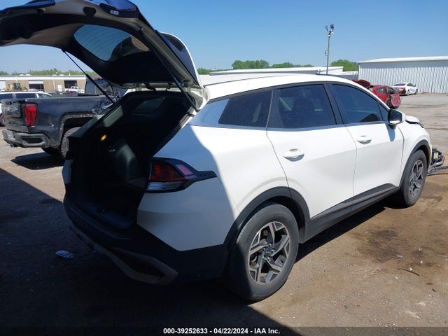 KIA Sportage Lx 2023 KNDPU3AF0P7034352 Image 4