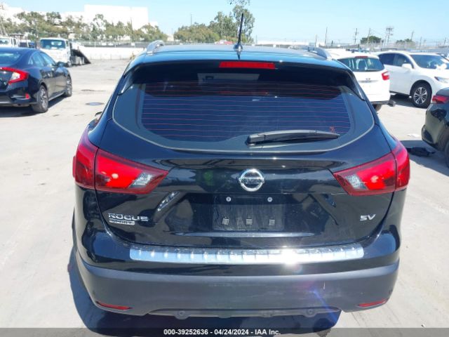 JN1BJ1CP6KW232822 Nissan Rogue Sport Sv