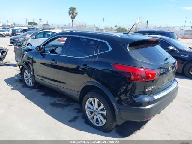 JN1BJ1CP6KW232822 Nissan Rogue Sport Sv