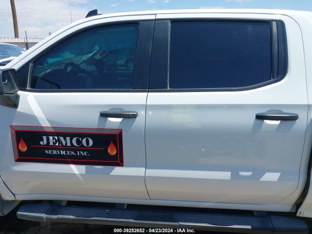 Chevrolet Silverado 1500 4wd  Short Bed Custom 2022 1GCPDBEK8NZ645104 Image 14