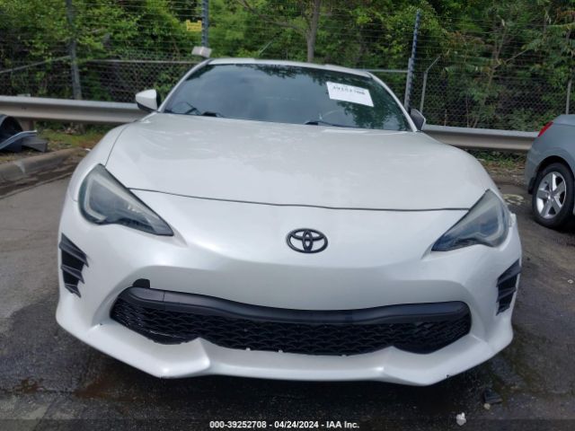 JF1ZNAA14E9700277 Scion FR-S