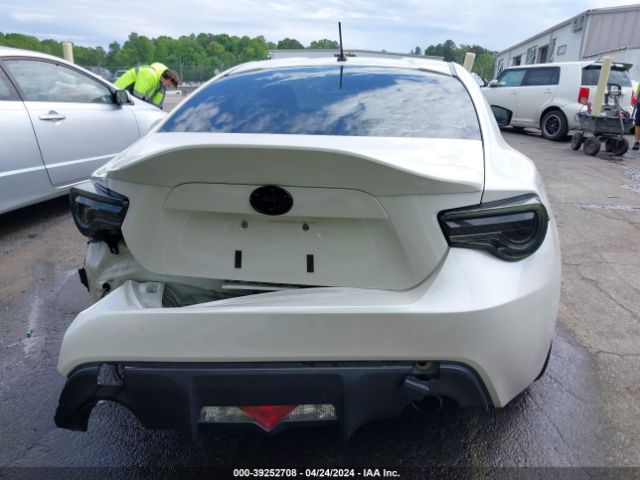 JF1ZNAA14E9700277 Scion FR-S