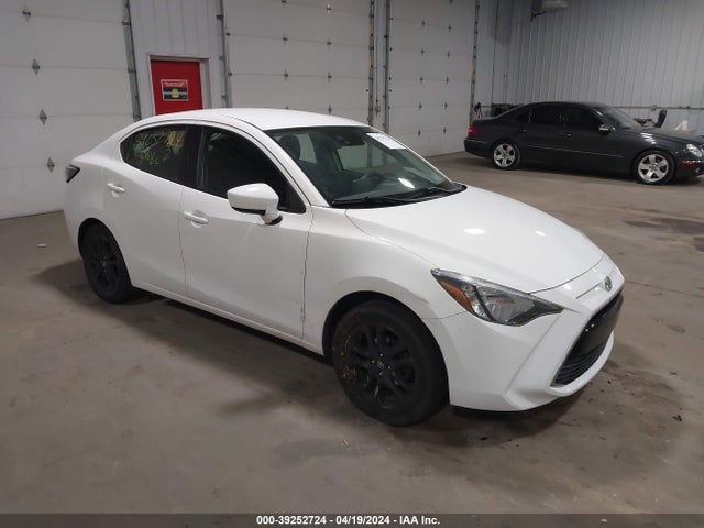 Toyota YARIS IA 2017 3MYDLBYV4HY149955 zdjęcie główne