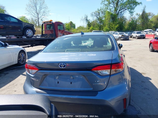 Toyota Corolla Hybrid Le 2023 JTDBDMHE4P3000953 Image 17