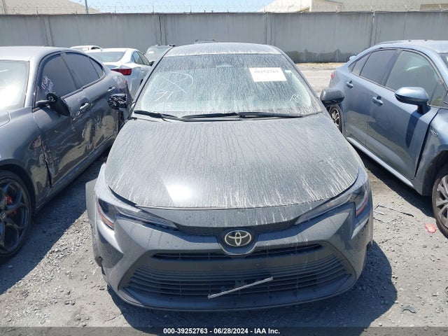Toyota COROLLA LE 2024 JTDB4MEE6R3024663 Image 13