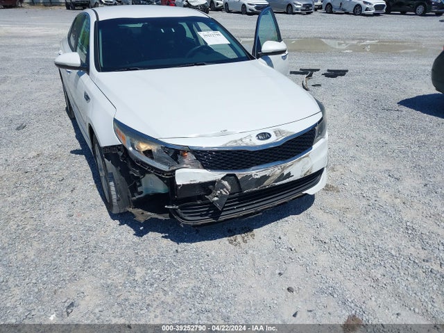 KIA Optima Lx 2017 5XXGT4L32HG125501 Image 6