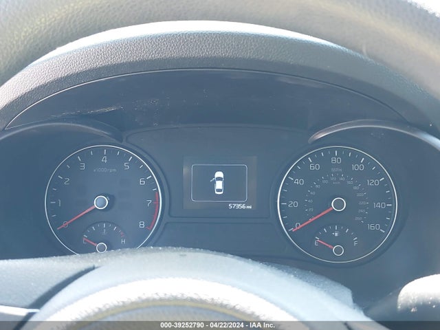 KIA Optima Lx 2017 5XXGT4L32HG125501 Image 7