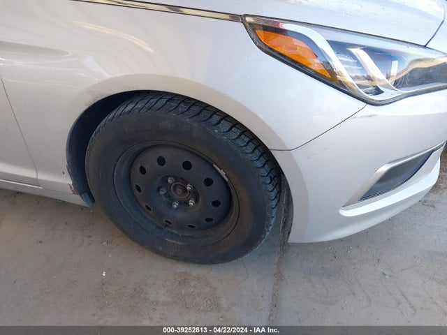 Hyundai Sonata 2017 5NPE24AF6HH568570 Image 6