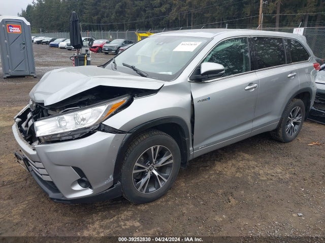 Toyota Highlander Hybrid Le 2017 5TDBGRFH8HS026084 Image 2