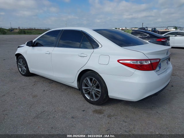 Toyota CAMRY SE 2015 4T1BF1FK9FU061740 Image 3