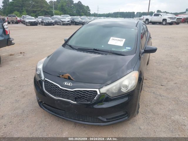 KNAFK4A67E5148250 KIA FORTE LX