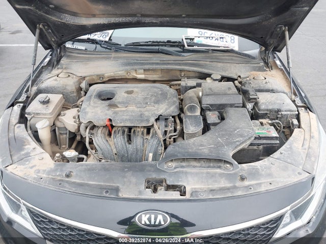 KIA Optima Lx 2018 5XXGT4L31JG203272 Image 10