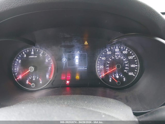 KIA Optima Lx 2018 5XXGT4L31JG203272 Image 7