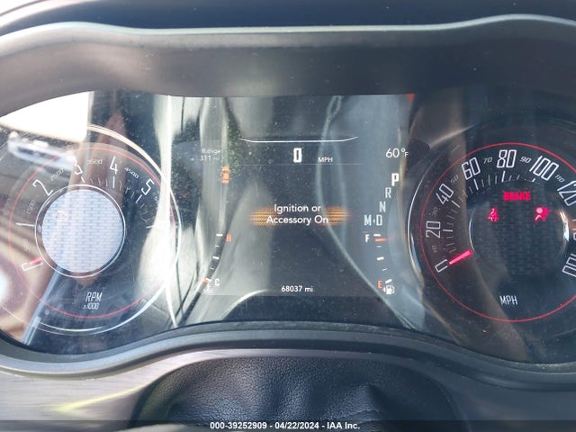 Dodge Challenger Sxt Plus 2018 2C3CDZAG5JH322233 Image 7