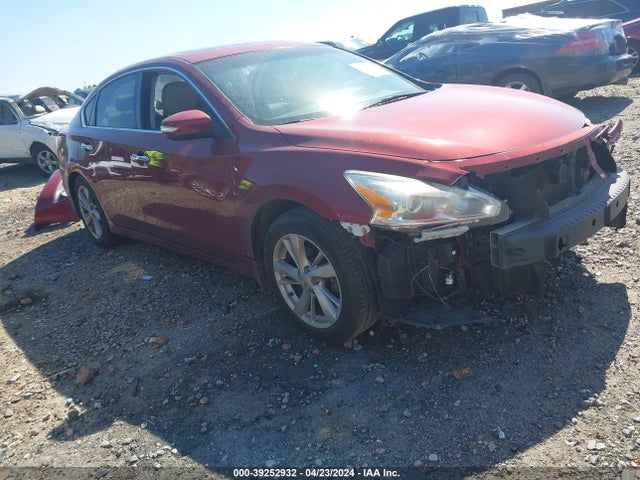 2015 1N4AL3AP0FN901153 main image