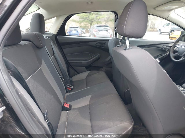 Ford FOCUS S 2014 1FADP3E22EL217151 Image 8