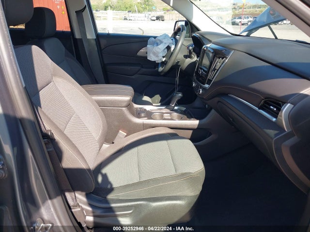 Chevrolet Traverse Ls 2019 1GNERFKW6KJ277305 Image 5