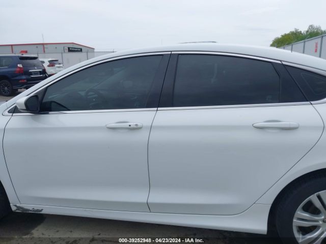 1C3CCCAB0FN539286 Chrysler 200 Limited