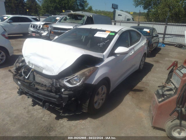 Hyundai ELANTRA SE 2016 5NPDH4AE6GH682844 Image 2