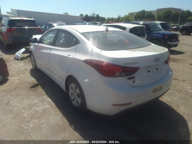 Hyundai ELANTRA SE 2016 5NPDH4AE6GH682844 Image 3