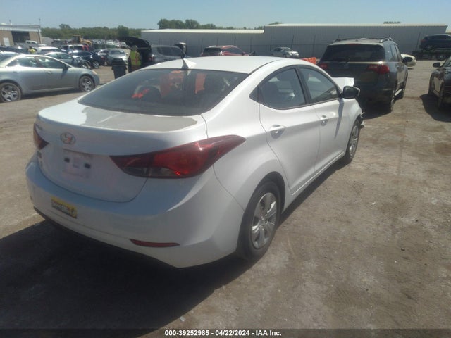 Hyundai ELANTRA SE 2016 5NPDH4AE6GH682844 Image 4