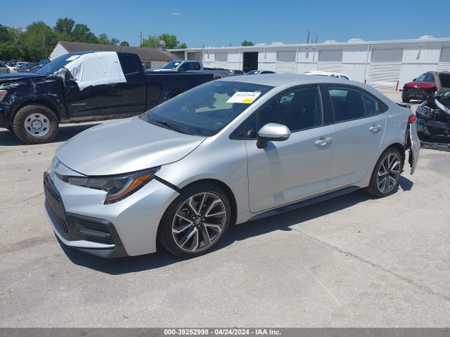 Toyota COROLLA SE 2020 5YFS4RCEXLP044297 Image 2