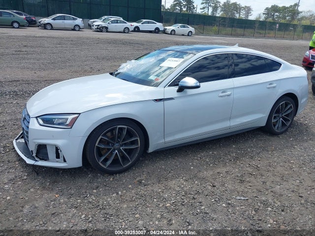 WAUB4CF58KA090798 Audi S5 3.0t Premium